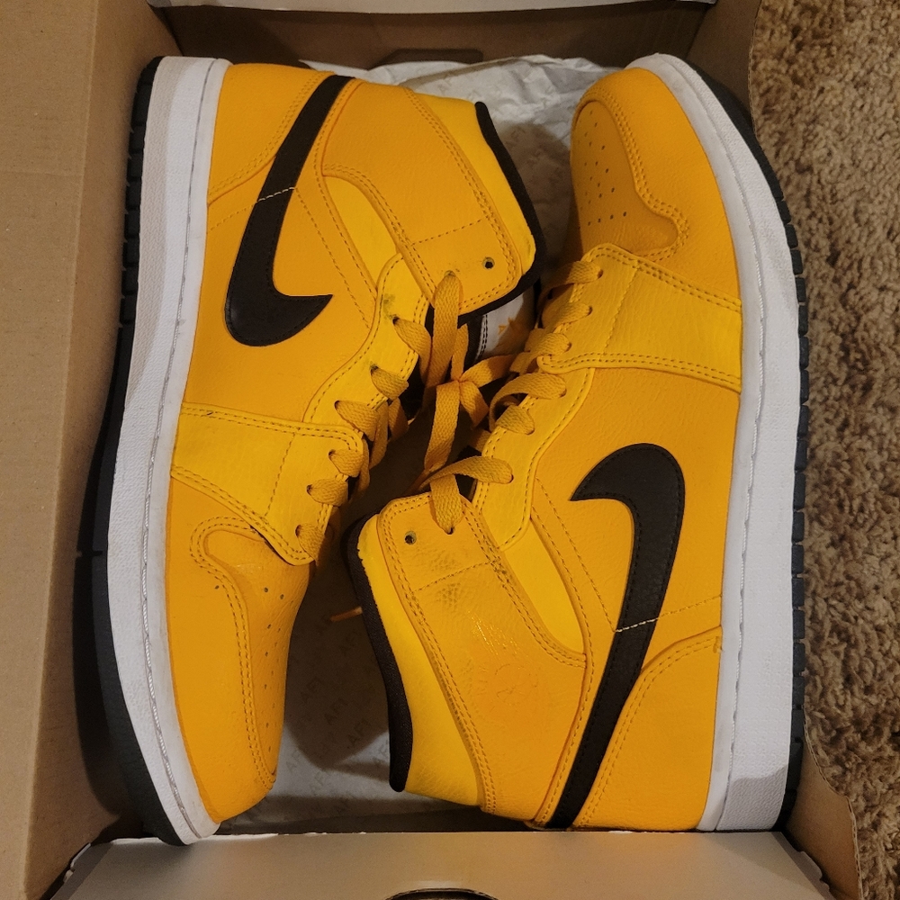 GOLD AND YELLOW JORDANS